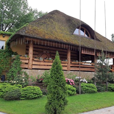 Pod Koziorozcami Hotel Trzebiechow Exterior photo